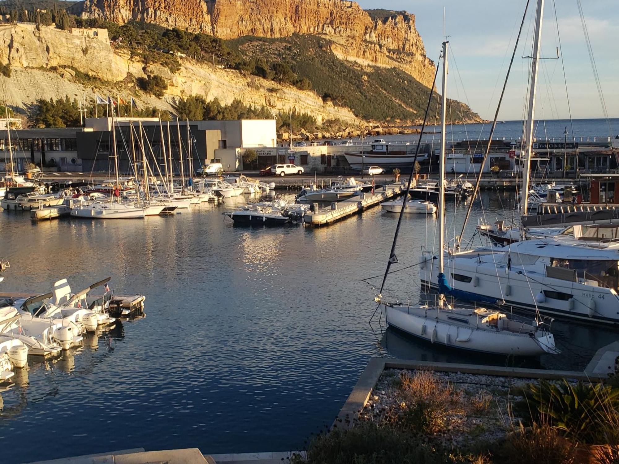Appartement Pleine vue à Cassis Extérieur photo